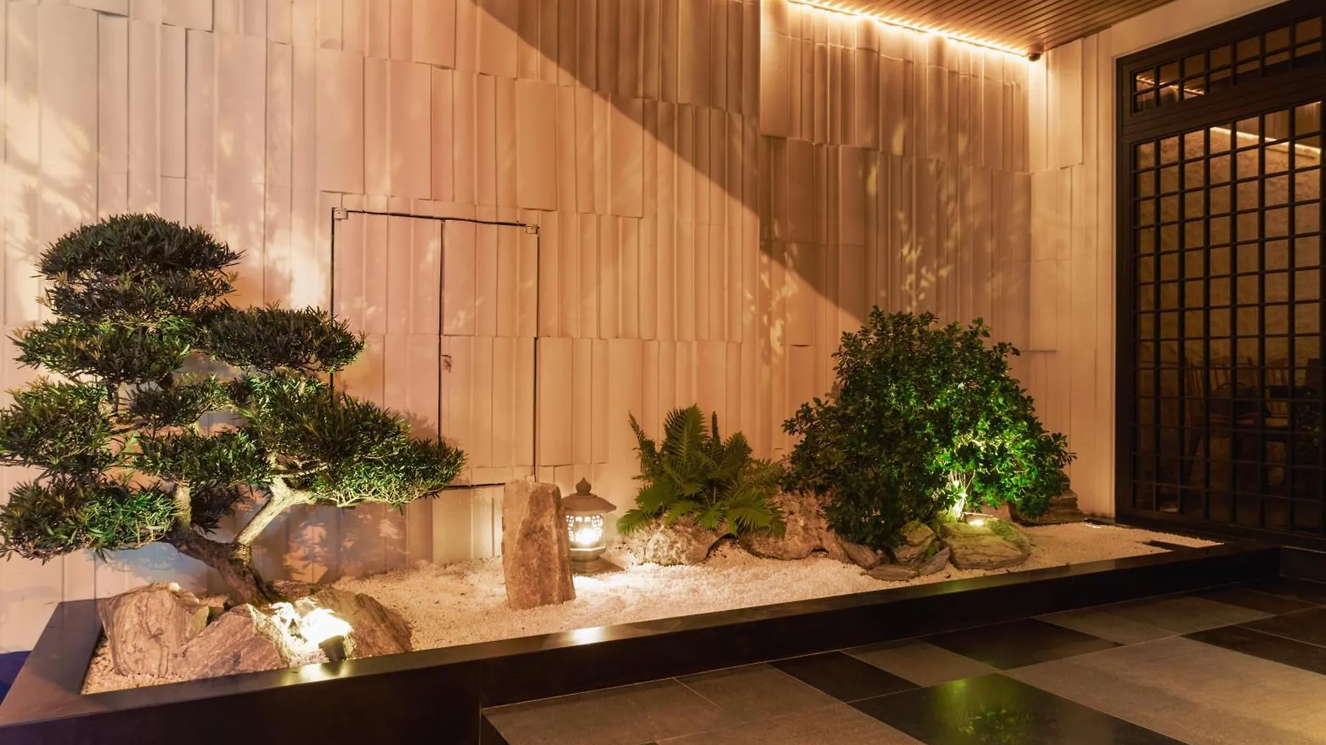 Suzu Saigon - A Boutique Hotel Ho Chi Minh City
