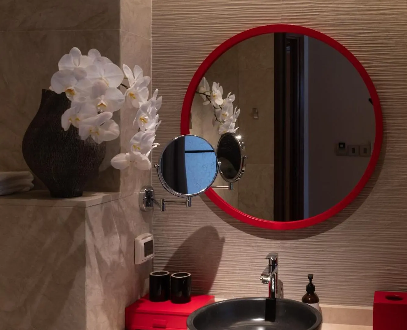 Suzu Saigon - A Boutique Hotel 胡志明市